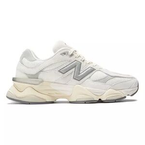 New Balance 9060 Women’s Sneaker